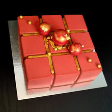 Load image into Gallery viewer, Obsidian (C) Create Your Own Cake - Onyx Hive Sydney
