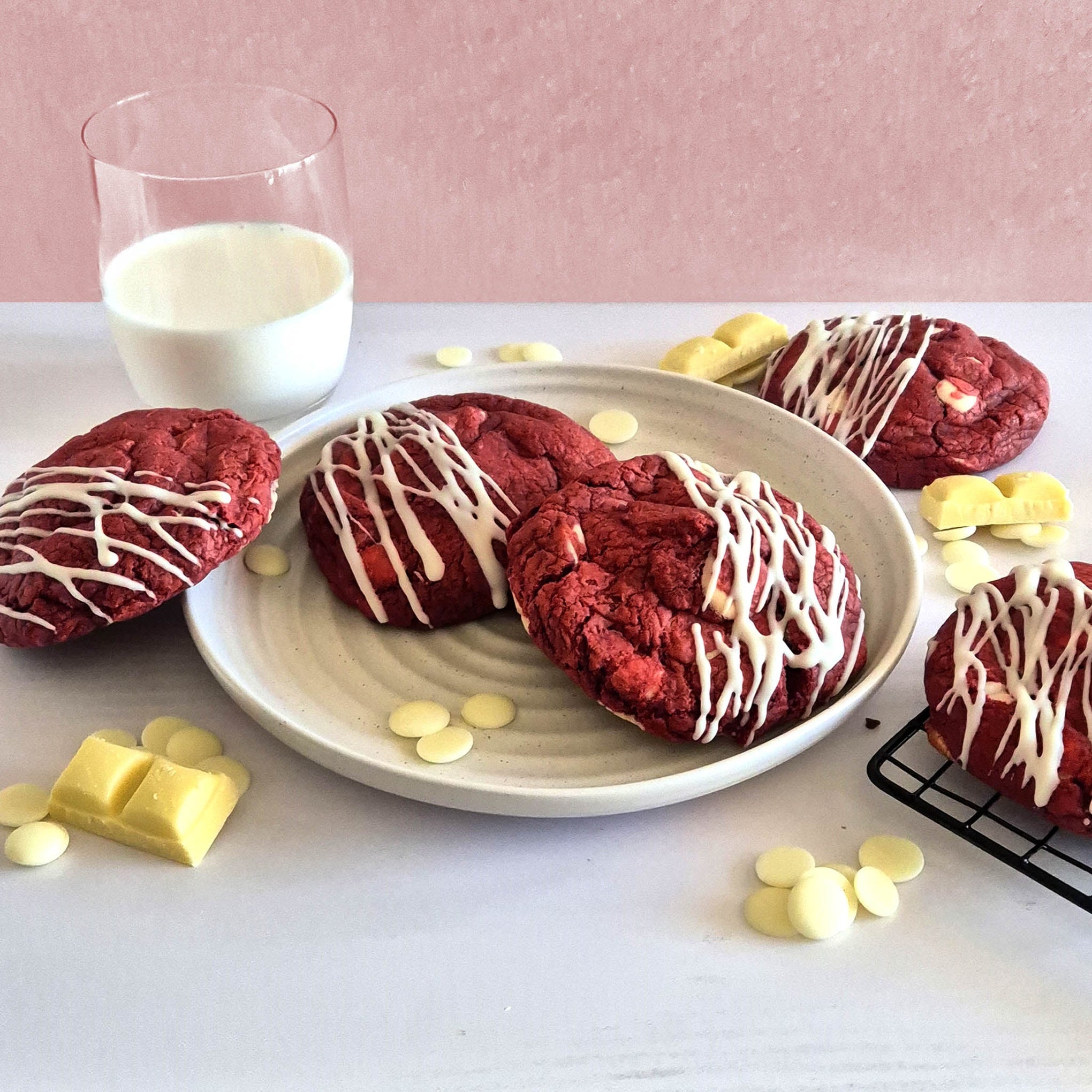 Red Velvet & White Chocolate New York Style Chunky Cookie (Pack of 5)