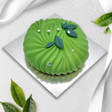 Load image into Gallery viewer, Verde (V) Matcha &amp; Raspberry Cake - Onyx Hive
