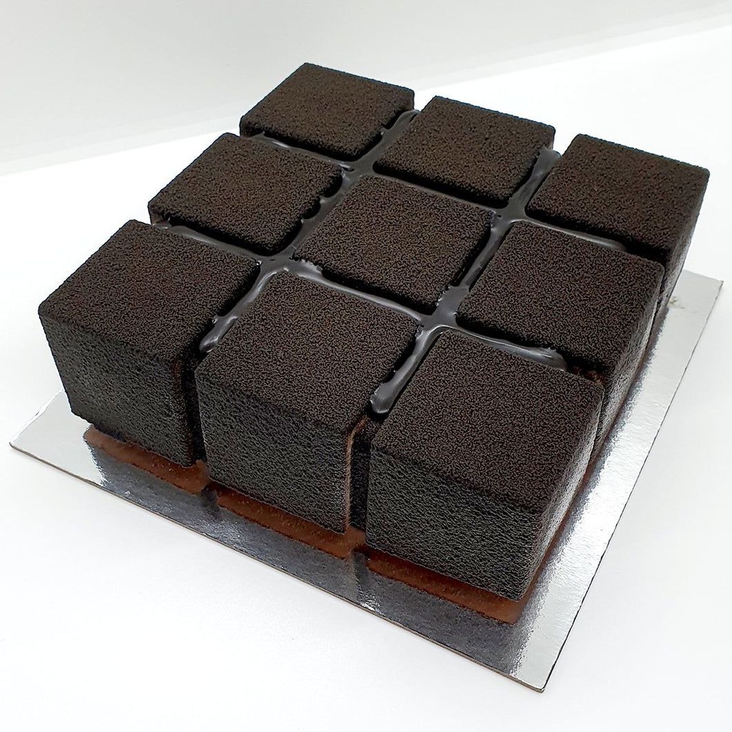 Obsidian Triple Chocolate Cake - Onyx Hive