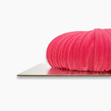 Load image into Gallery viewer, Te Amo Raspberry, Rose &amp; Lychee Cake - Onyx Hive
