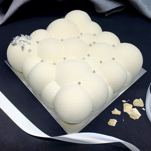 Ivory (GF) White Choc & Vanilla Cake - Onyx Hive